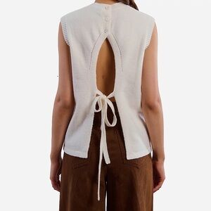 NEW! Molly Bracken Cream Sleeveless Knit Top with Back Tie
